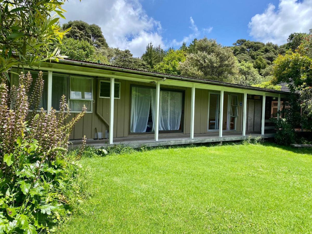 Kawai Purapura Yoga Retreat Centre Hotel Auckland Exterior photo
