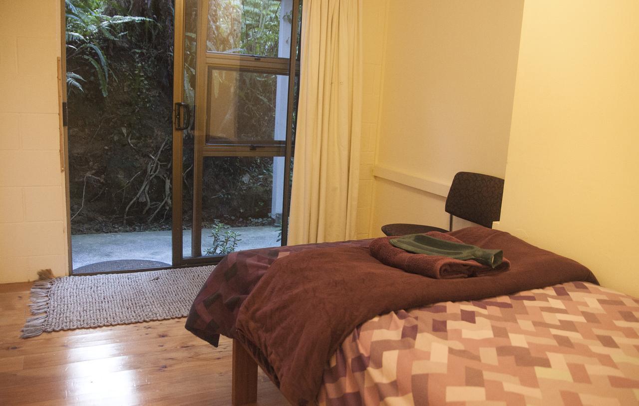 Kawai Purapura Yoga Retreat Centre Hotel Auckland Exterior photo